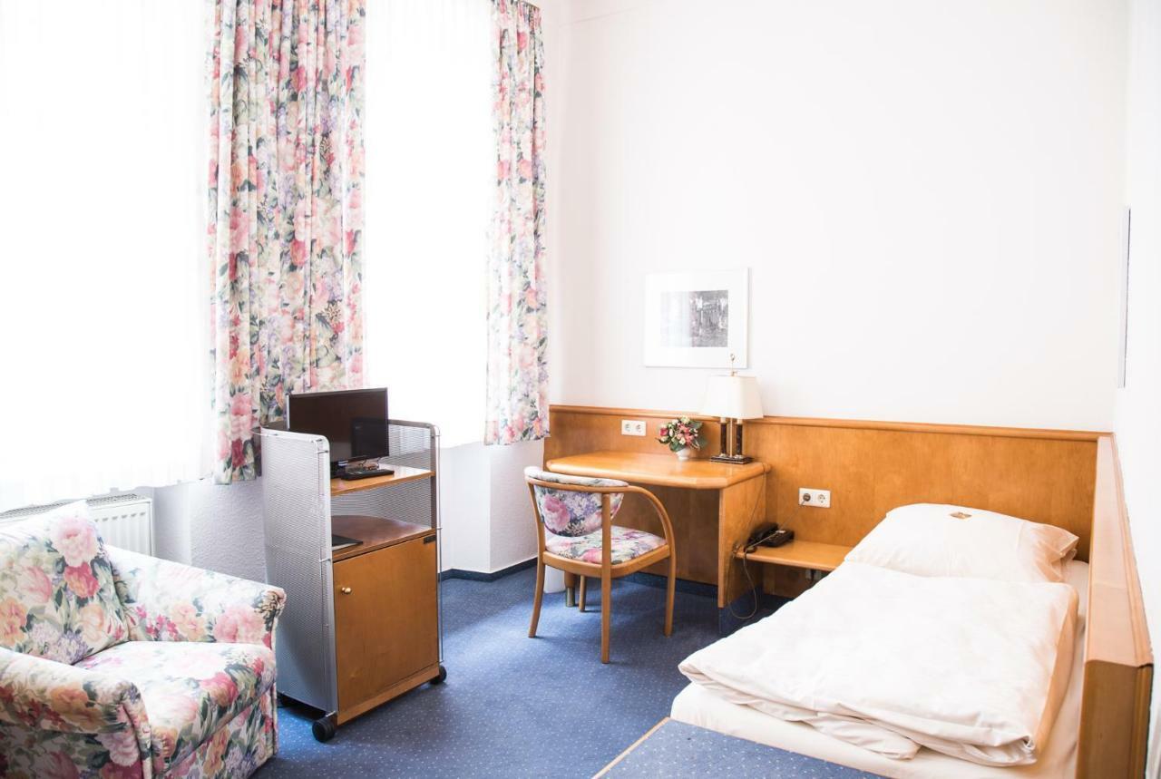 Hotel am Rathaus Heidelberg Exterior foto